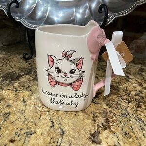 Rae Dunn Disney Marie “Lady” Aristocats 3d bow 19.5 ounce mug - Brand new!